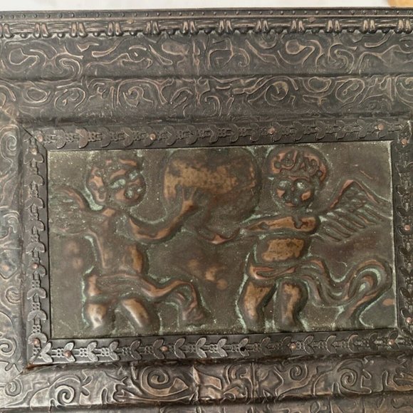 Brass Plate Trinket Box Treasure Chest Unique Lid Latch Angels Rustic Footed - Picture 16 of 16